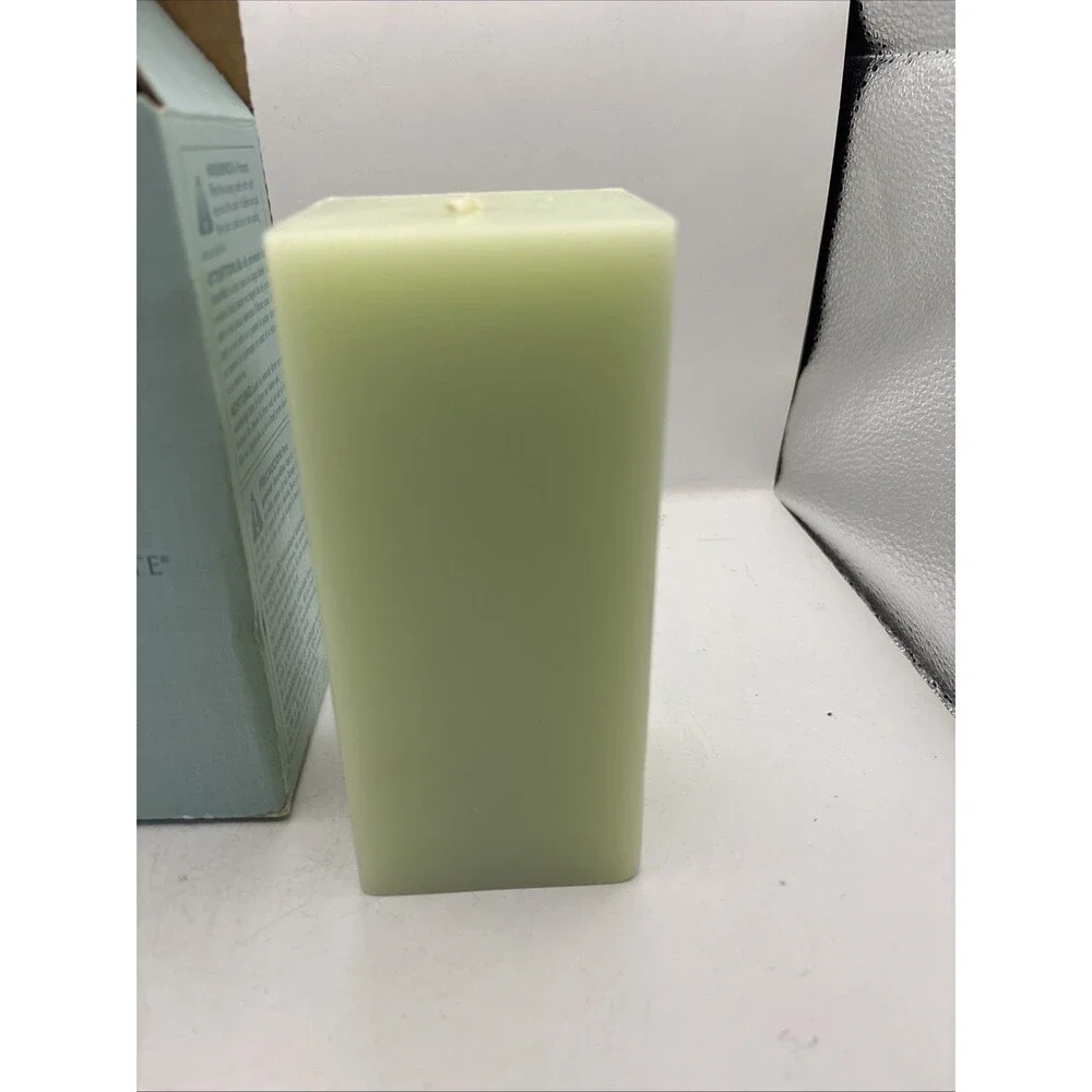 New PartyLite Candle Spring Water Scented Square Pillar 3" x 6" K06611 - Picture 2 of 4